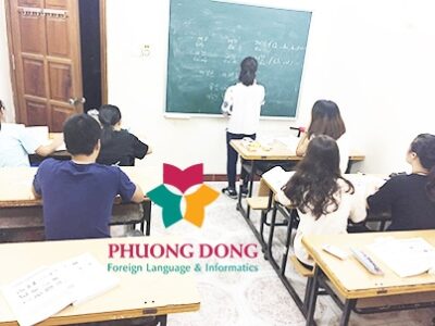 Lớp học tiếng Hàn tại trung tâm Ngoại ngữ Phương Đông